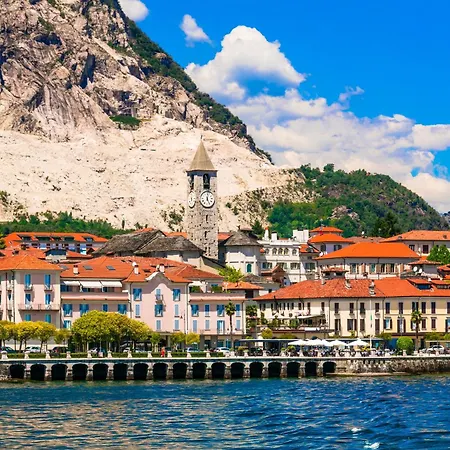 Albert's Castle Apt- Happy Baveno