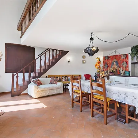 Apartment Albert's Castle By Maggiore - Happy *