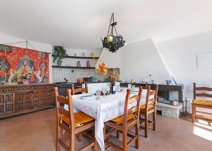 Διαμέρισμα Albert's Castle Apt- Happy *